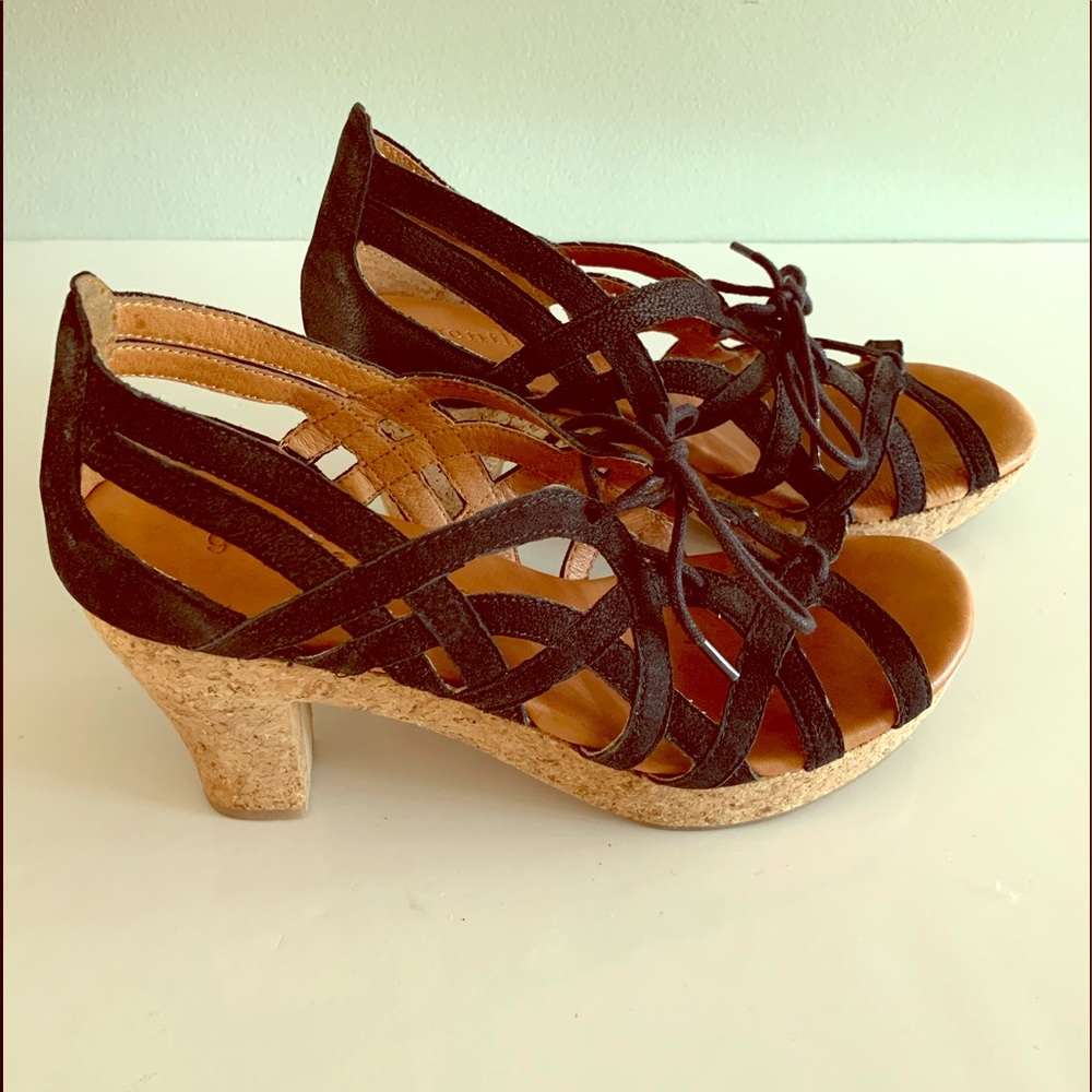 Gentle Souls Shutter Platforms Black Sz 7.5 M